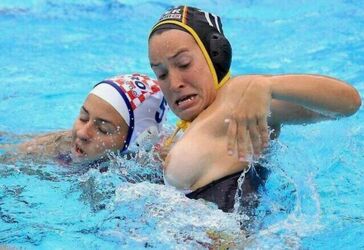 water polo oops. Photo #2