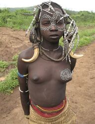tribal girl sexy. Photo #4